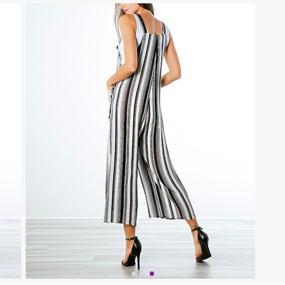 Overall romper - Picture 3 of 8